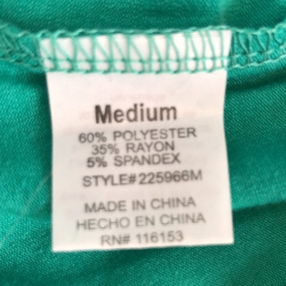 THYME & HONEY Women's Solid Cold Shoulder Round Neck Top Green Size M - Picture 10 of 12